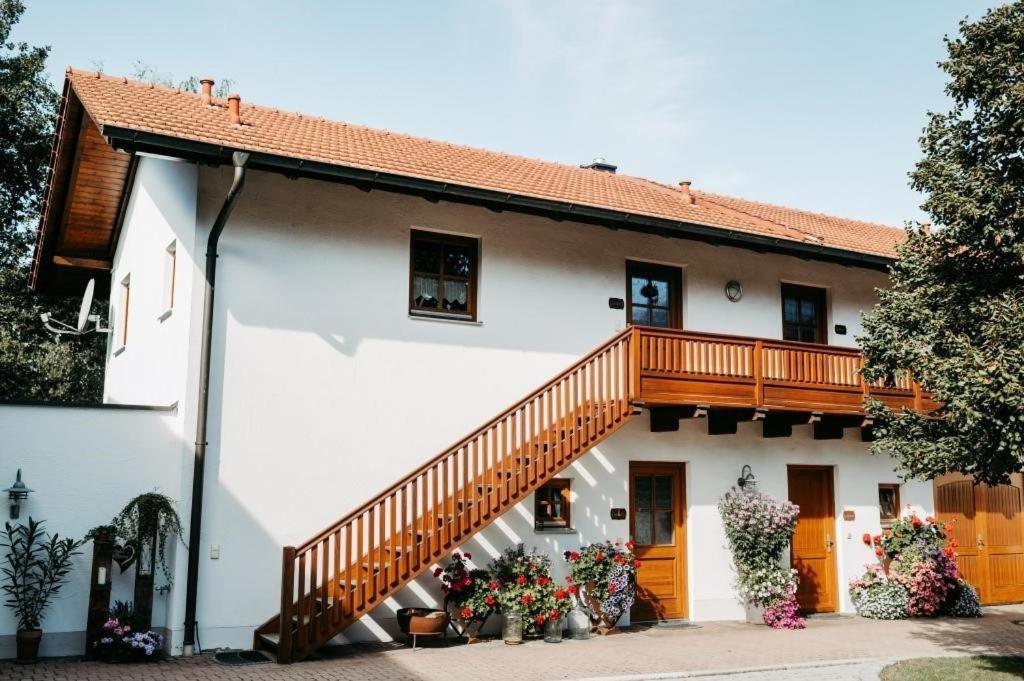 Ferienwohnung Stuiber Haarbach 外观 照片